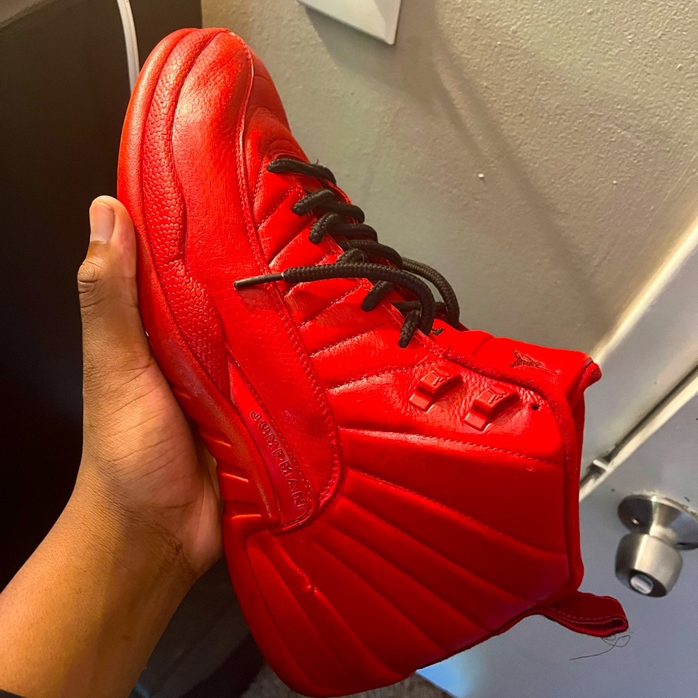 Jordan 12 size 13